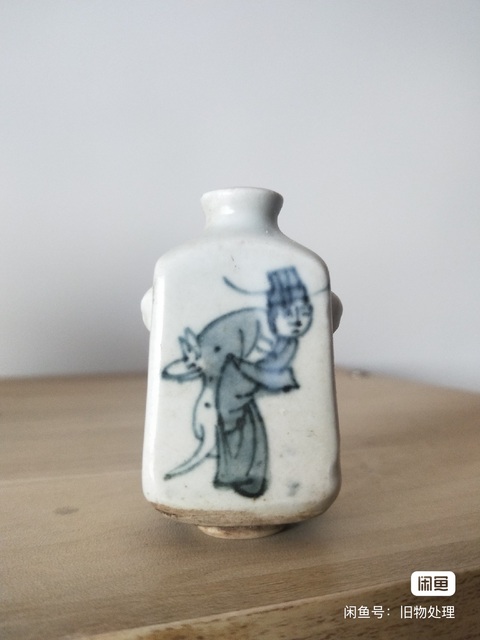 古玩陶瓷日本明治青花鼻煙壺真品鑒賞圖