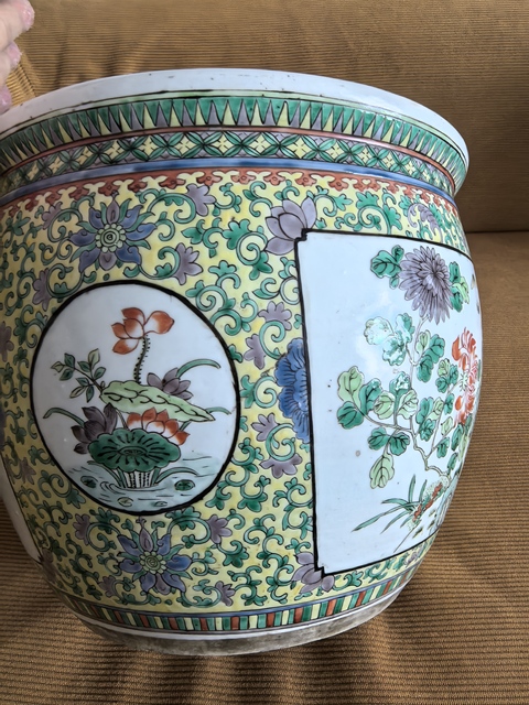 古玩陶瓷五彩卷缸真品鑒賞圖