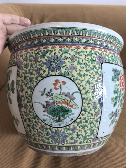 古玩陶瓷五彩卷缸真品鑒賞圖