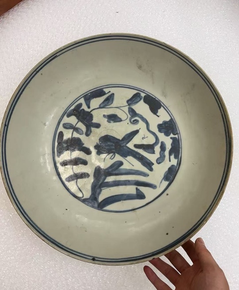古玩陶瓷漳州平和窯青花盤拍賣，當(dāng)前價格2600元
