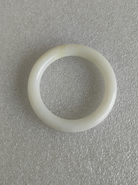古玩玉器和田玉雕“素紋手鐲”拍賣,當(dāng)前價格1200元