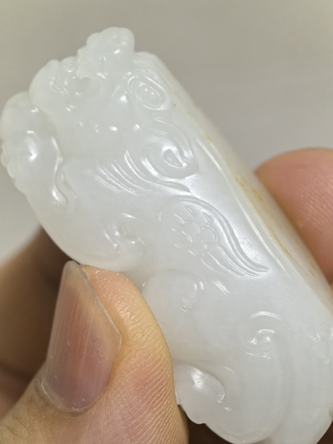 古玩玉器和田玉雕“貔貅”把件真品鑒賞圖
