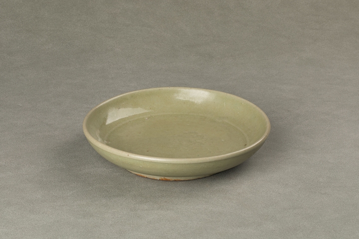 古玩陶瓷龍泉盤真品鑒賞圖