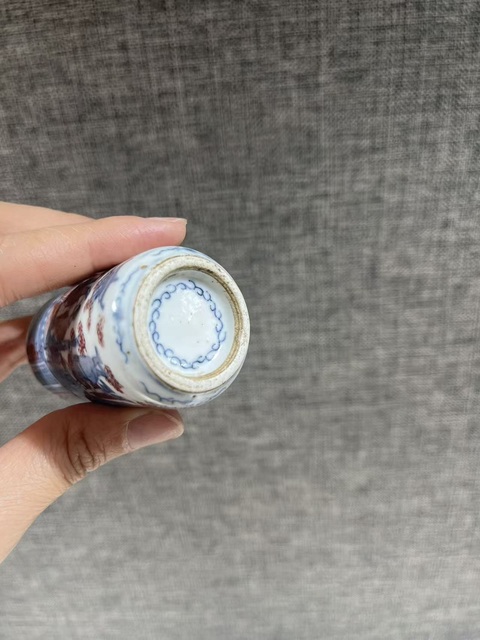 古玩陶瓷青花釉里紅鼻煙壺真品鑒賞圖