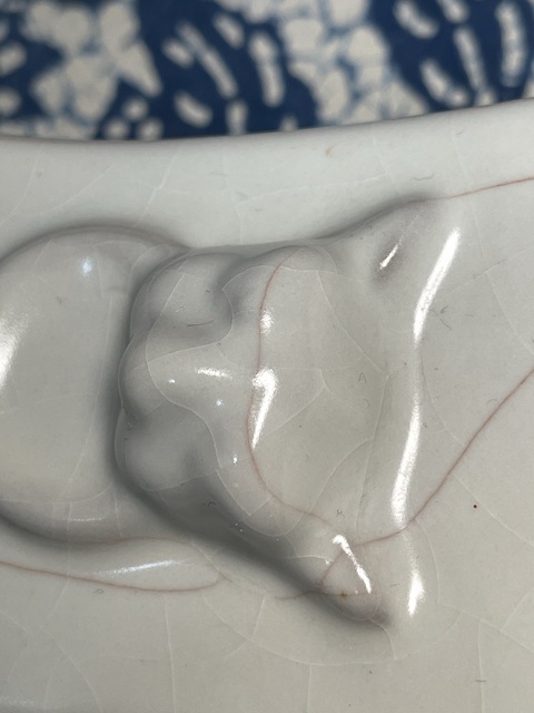 古玩陶瓷現(xiàn)代仿官釉瓶真品鑒賞圖