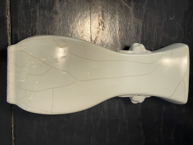 古玩陶瓷現(xiàn)代仿官釉瓶真品鑒賞圖