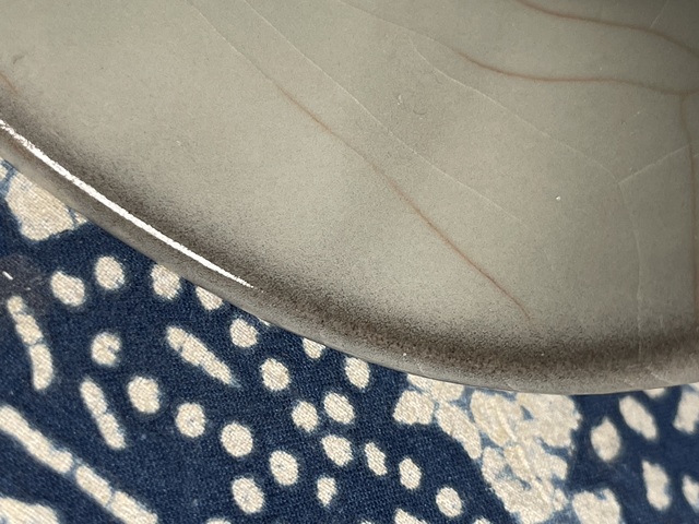 古玩陶瓷現代仿官釉瓶真品鑒賞圖