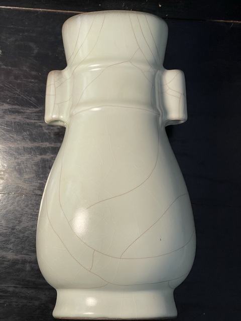 古玩陶瓷現代仿官釉瓶真品鑒賞圖