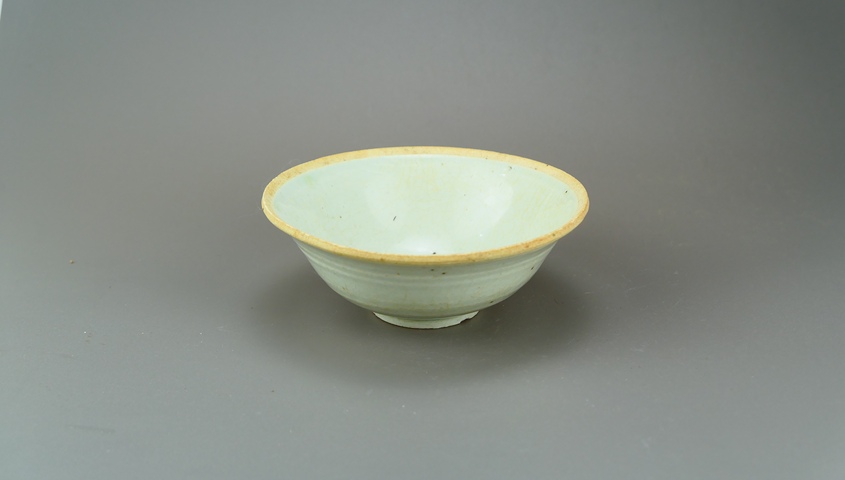 古玩陶瓷湖田窯青白釉斗笠碗真品鑒賞圖