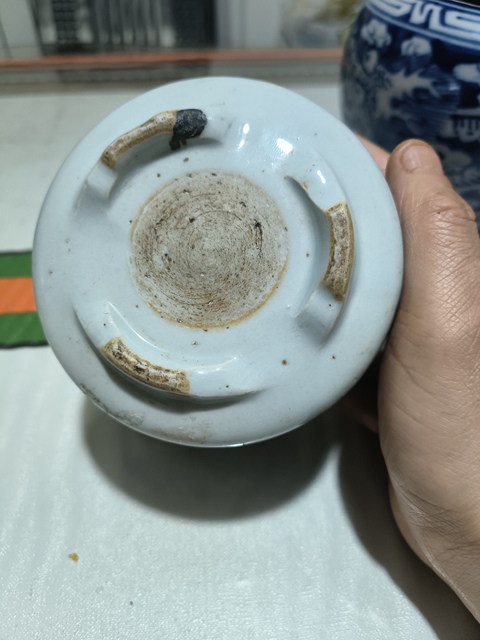 古玩陶瓷晚清青花龍紋香爐真品鑒賞圖