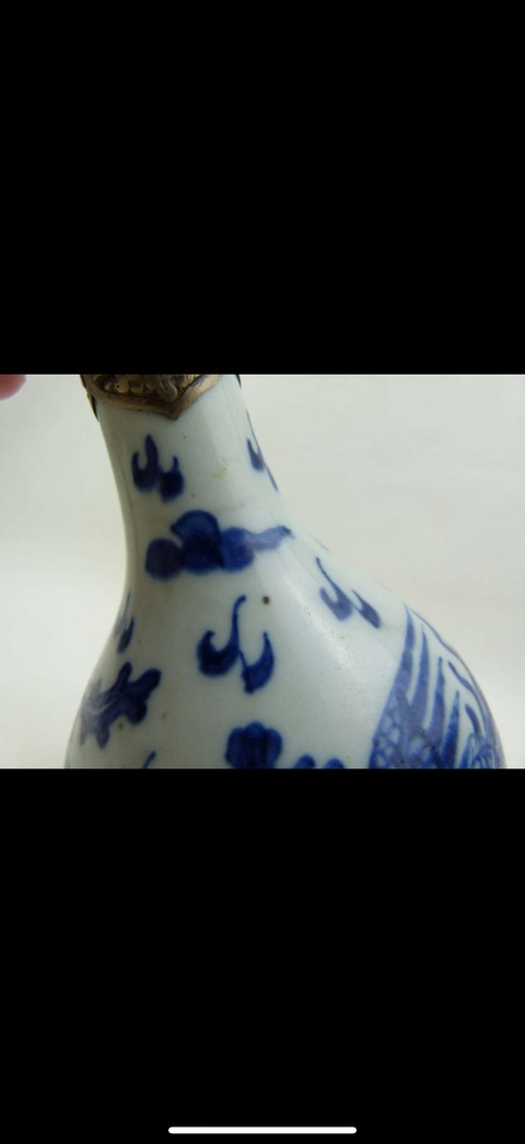 古玩陶瓷鳳紋青花錐把瓶真品鑒賞圖