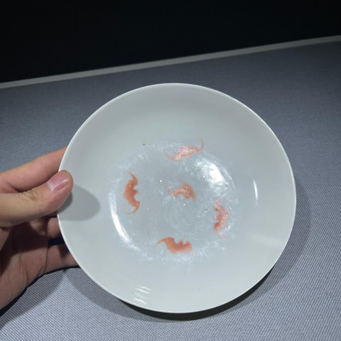 古玩陶瓷黃地粉彩花卉紋盤真品鑒賞圖