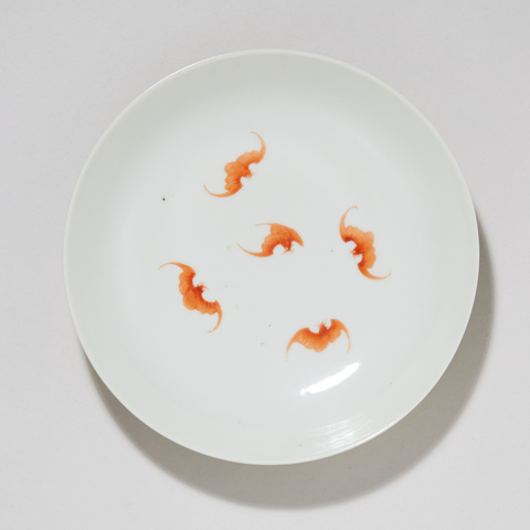 古玩陶瓷黃地粉彩花卉紋盤真品鑒賞圖