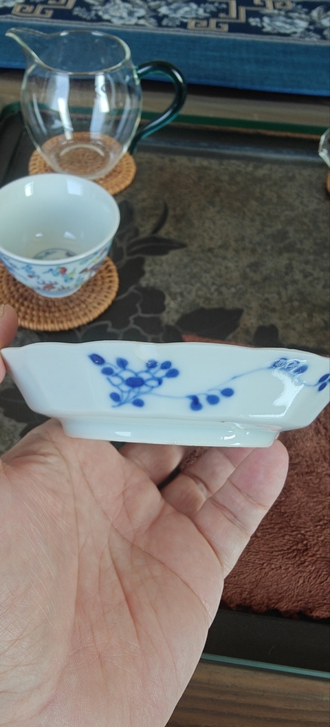 古玩陶瓷青花博古圖盤真品鑒賞圖
