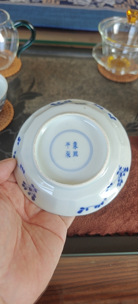 古玩陶瓷青花博古圖盤真品鑒賞圖