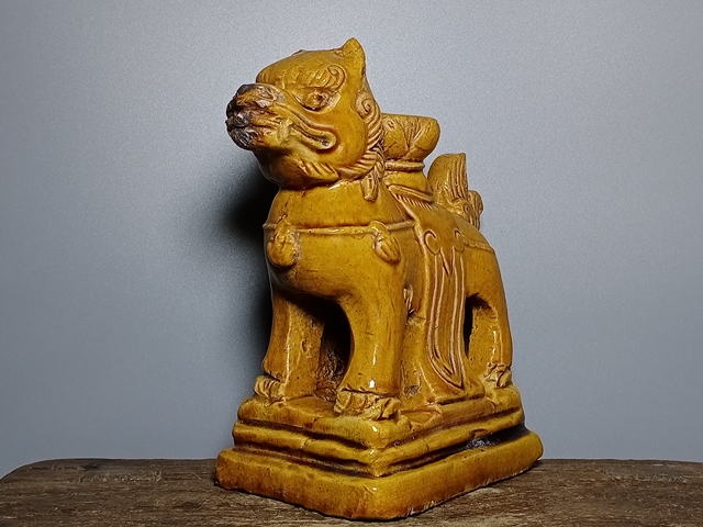 古玩陶瓷清代,獅子燭臺拍賣,當前價格866元
