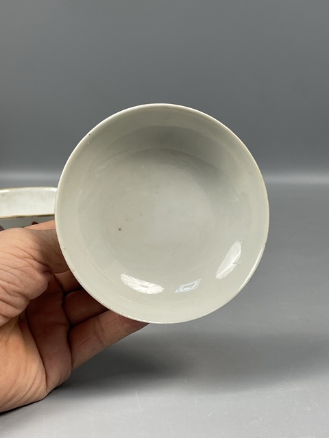 古玩陶瓷清同治粉彩人物故事紋蓋碗拍賣，當(dāng)前價(jià)格12888元