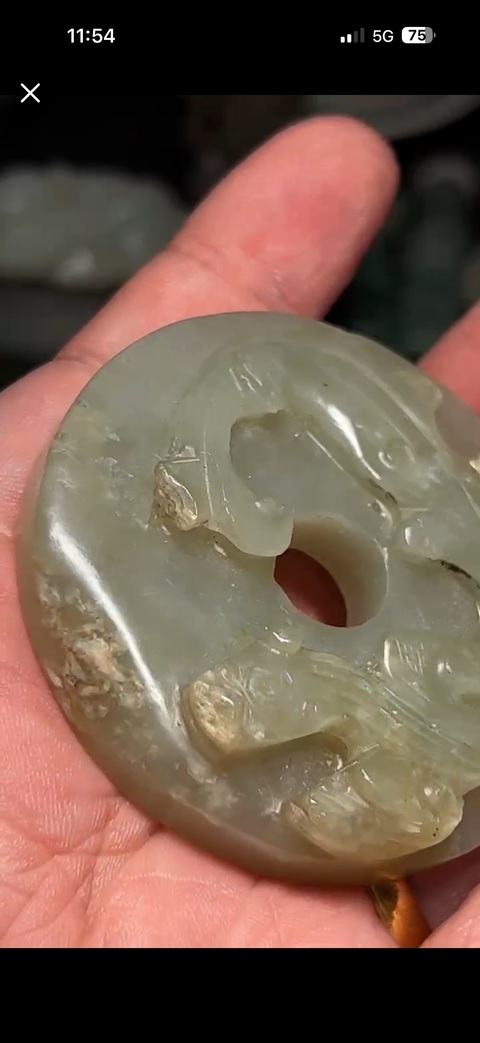 古玩玉器螭龍紋玉璧真品鑒賞圖