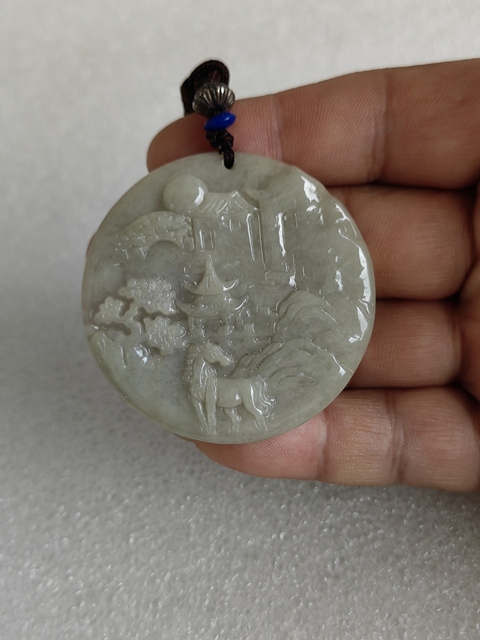 古玩玉器天然翡翠雕“山水牌”拍賣，當前價格298元