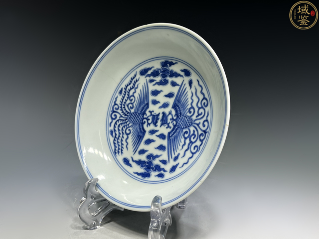 古玩陶瓷對頭鳳青花盤真品鑒賞圖