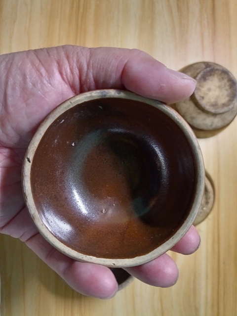 古玩陶瓷黑釉茶碗真品鑒賞圖