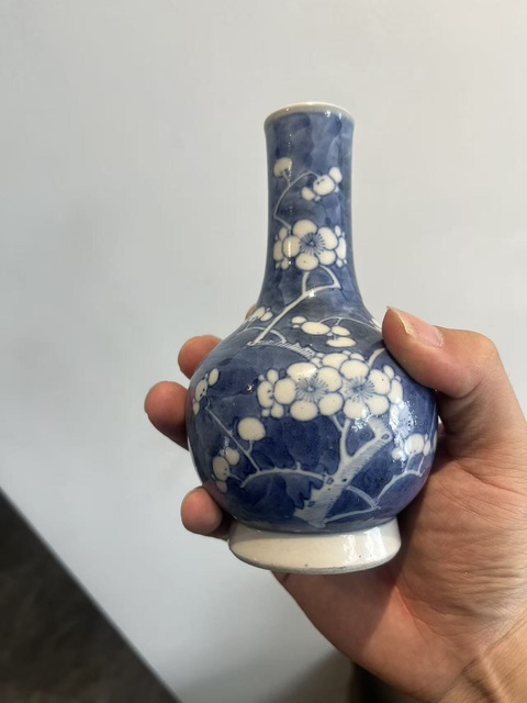 古玩陶瓷光緒青花冰梅瓶真品鑒賞圖