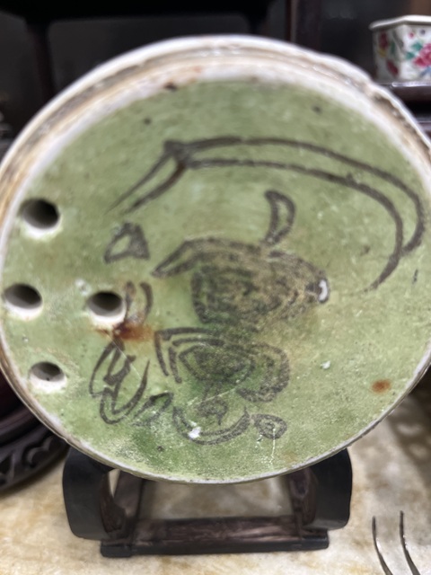 古玩陶瓷花鳥紋五彩筆筒真品鑒賞圖