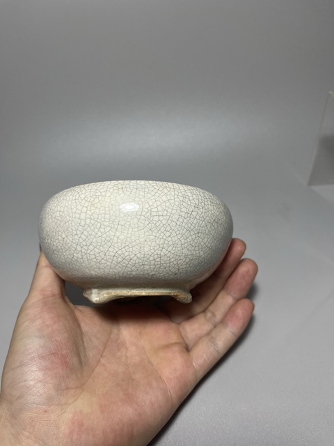 古玩陶瓷漳州窯哥釉香爐拍賣,當前價格0元