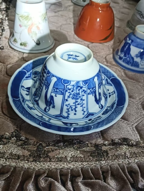 古玩陶瓷青花杯碟真品鑒賞圖