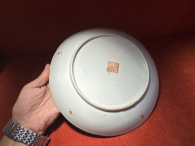 古玩陶瓷粉彩盤真品鑒賞圖