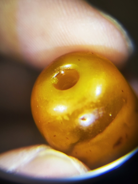 古玩玉器蜜蠟桶珠真品鑒賞圖