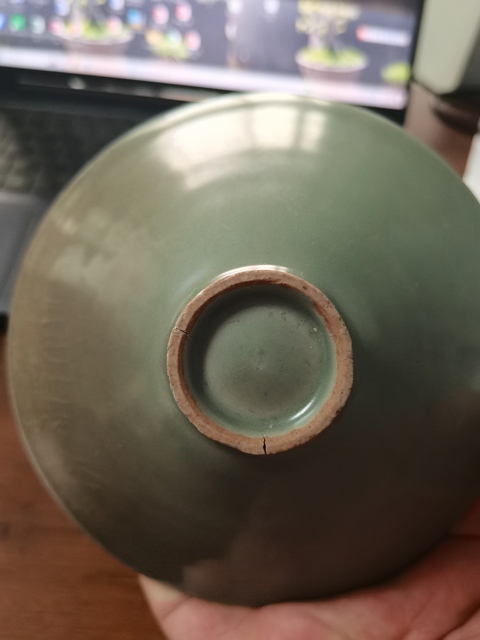 古玩陶瓷龍泉青瓷斗笠盞真品鑒賞圖
