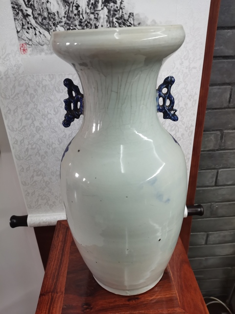 古玩陶瓷花鳥紋青花瓶拍賣，當前價格2800元