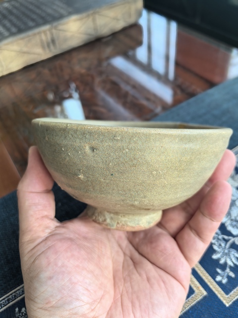 古玩陶瓷元末明初·龍泉青瓷印章紋碗拍賣,當前價格1200元