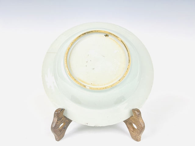 古玩陶瓷清早期·粉彩花卉折沿盤真品鑒賞圖