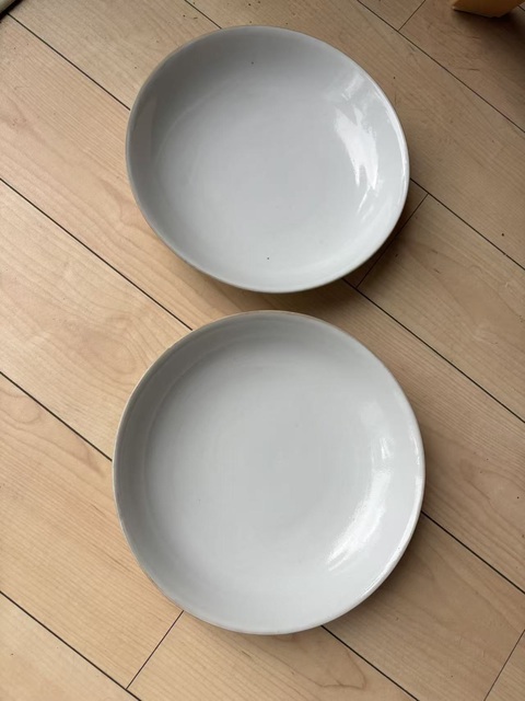 古玩陶瓷白釉盤真品鑒賞圖