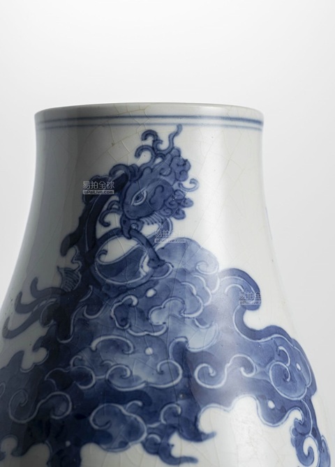 古玩陶瓷晚清煨瓷青花尊真品鑒賞圖