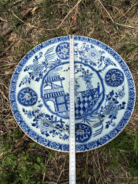 古玩陶瓷清康熙青花庭院嬰戲圖大盤拍賣,當(dāng)前價格8000元