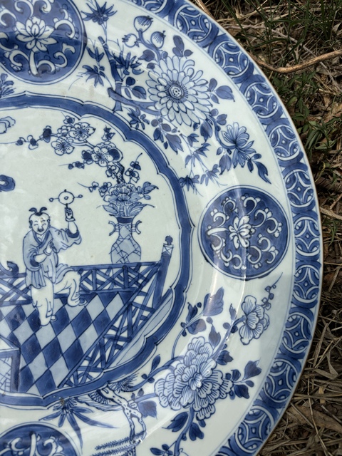 古玩陶瓷清康熙青花庭院嬰戲圖大盤拍賣,當(dāng)前價格8000元