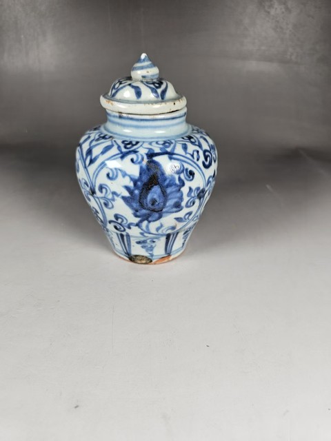 古玩陶瓷青花花卉紋蓋罐拍賣，當前價格13800元