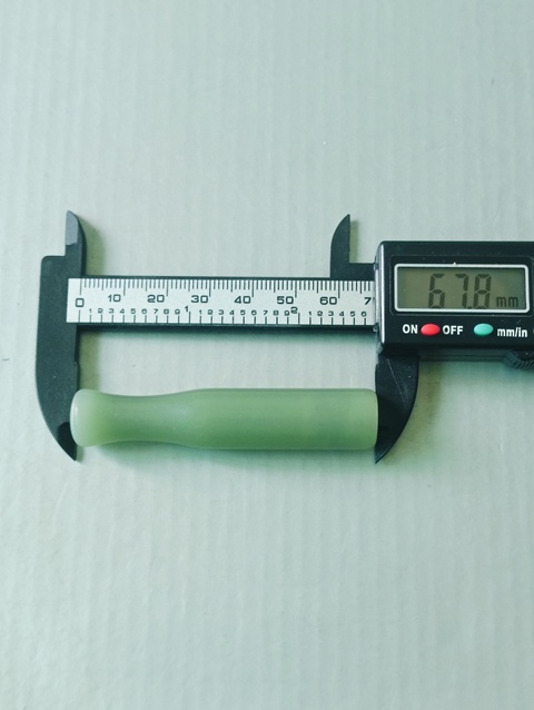 古玩玉器老料器煙嘴拍賣,當(dāng)前價(jià)格48元
