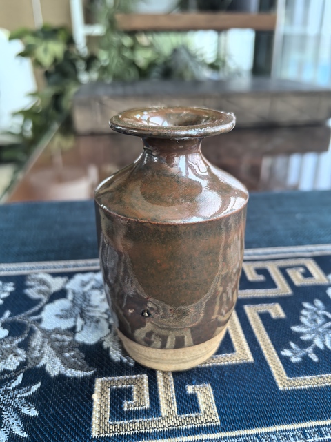 古玩陶瓷明末清初·窯變黑釉撇口瓶拍賣,當前價格850元