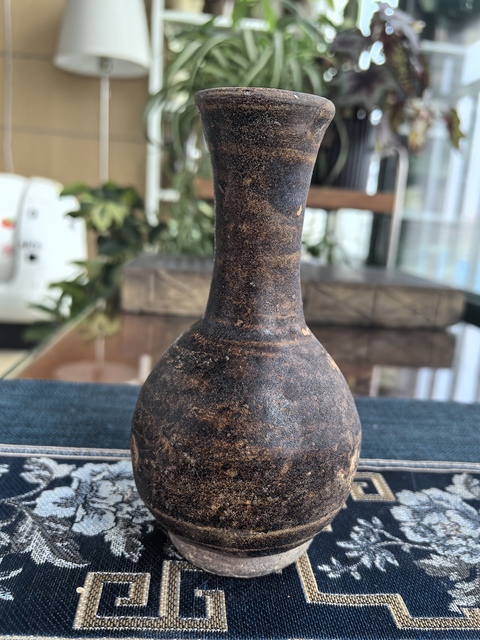 古玩陶瓷宋代·吉州窯褐釉撇口瓶拍賣，當(dāng)前價(jià)格1380元