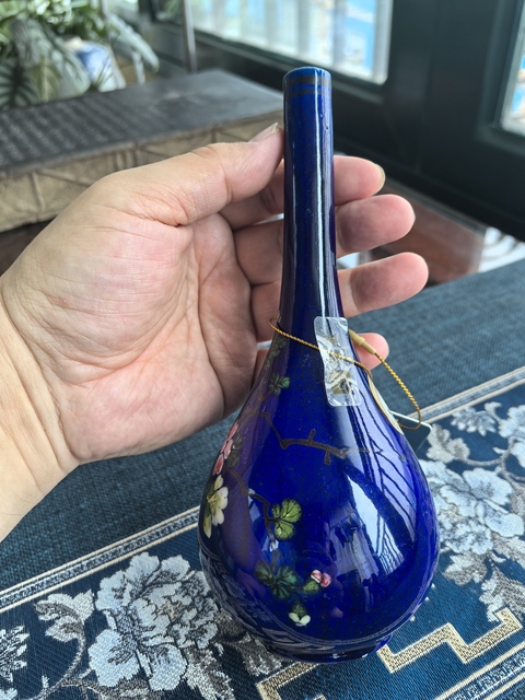 古玩陶瓷民國·茄皮紫粉彩花卉紋膽瓶拍賣,當前價格3600元