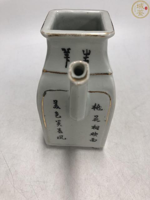 古玩陶瓷民國余遠生粉彩桃花侍女方壺拍賣，當前價格1180元