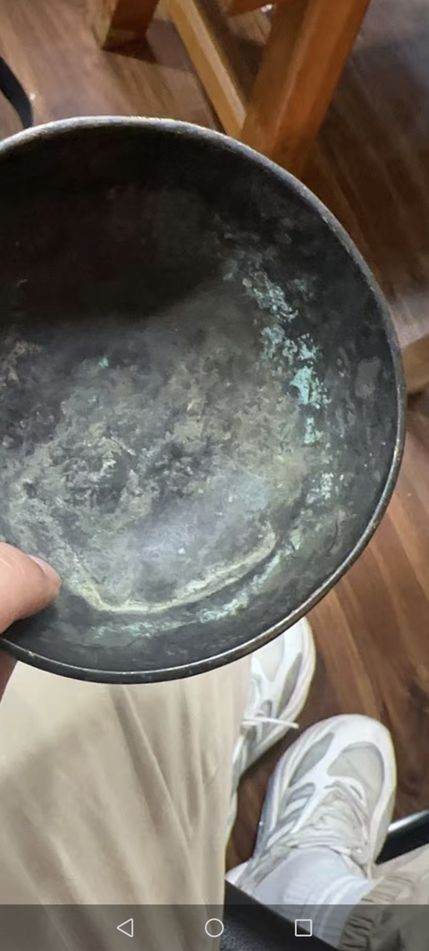 古玩銅器銅碗真品鑒賞圖