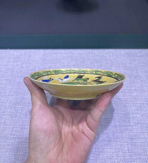 古玩陶瓷素三彩龍馬紋盤真品鑒賞圖