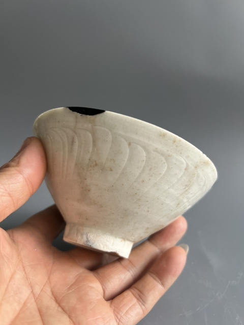 古玩陶瓷北宋青白釉刻雙面工刻花斗笠盞拍賣,當前價格1800元