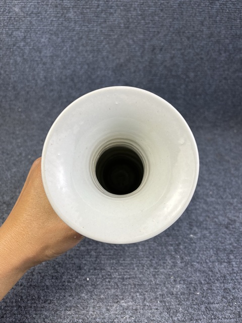 古玩陶瓷青花纏枝蓮小號鳳尾尊拍賣,當(dāng)前價格3588元