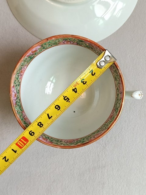 古玩陶瓷廣彩描金人物花卉紋杯碟拍賣，當前價格880元